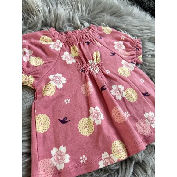 Tea Collection Infant Floral & Raven Whimsical Scrunch Front T Size 6/12month - Picture 2 of 2